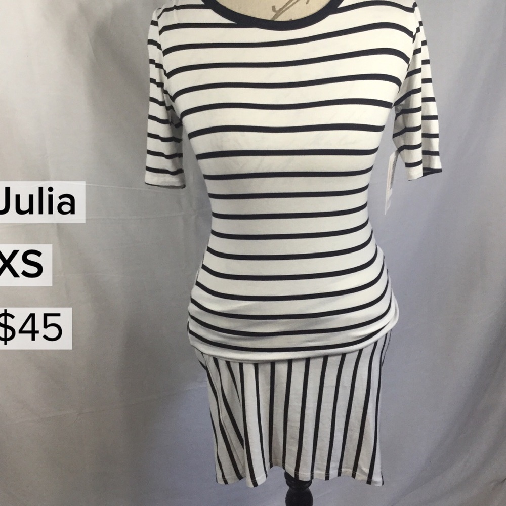 Xs LuLaRoe Julia Dress.